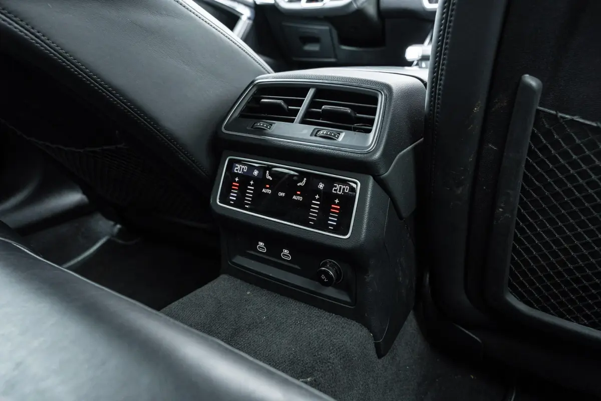55 TFSIe 367pk PHEV Quattro S Edition Competition | Panoramadak | Nwe 21 inch | Keyless | Elektr. Voorstoelen | Laser LED Koplampen | Camera