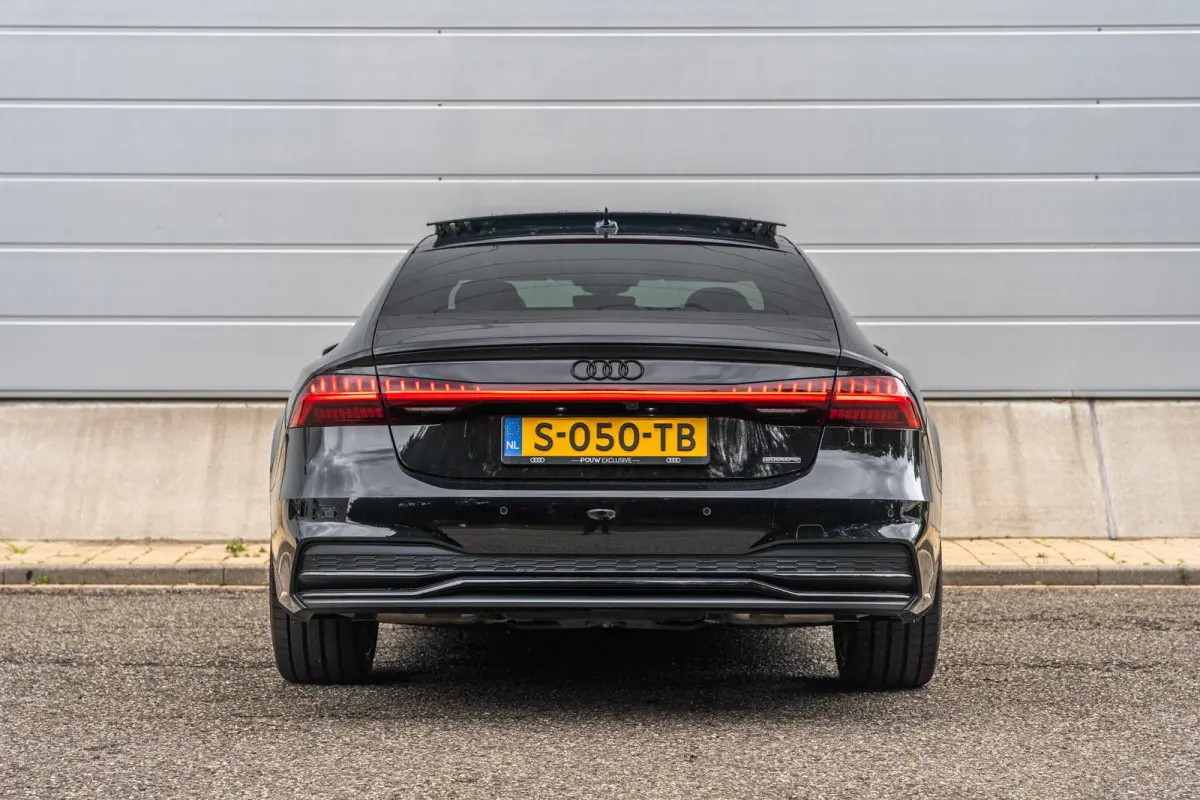 55 TFSIe 367pk PHEV Quattro S Edition Competition | Panoramadak | Nwe 21 inch | Keyless | Elektr. Voorstoelen | Laser LED Koplampen | Camera