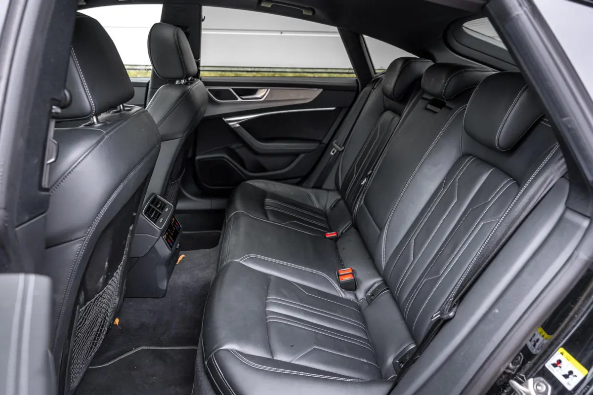 55 TFSIe 367pk PHEV Quattro S Edition Competition | Panoramadak | Nwe 21 inch | Keyless | Elektr. Voorstoelen | Laser LED Koplampen | Camera