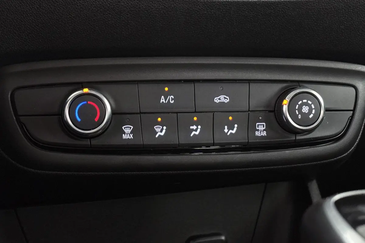 1.2 Turbo Edition 110PK Trekhaak Camera Apple CarPlay
