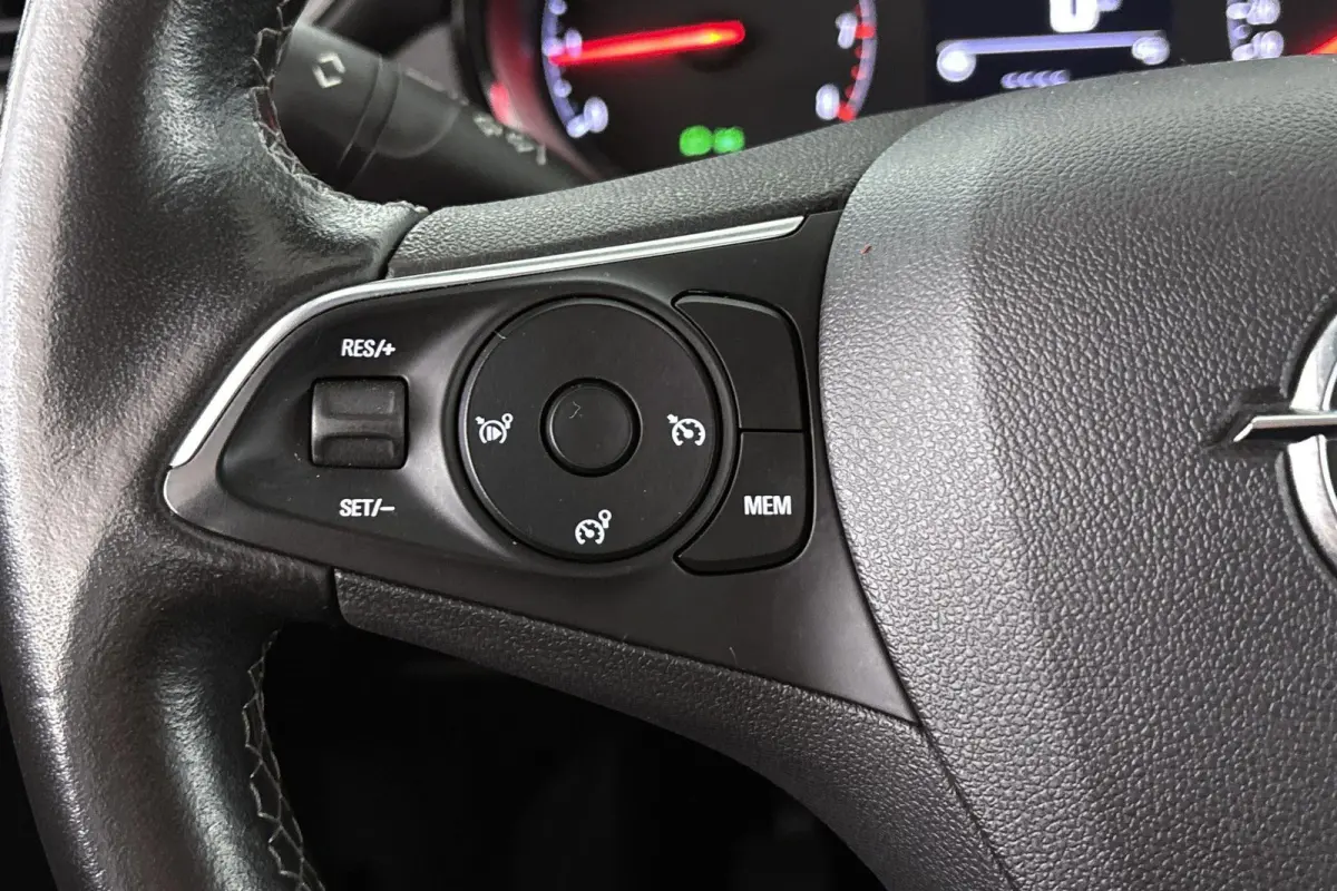 1.2 Turbo Edition 110PK Trekhaak Camera Apple CarPlay
