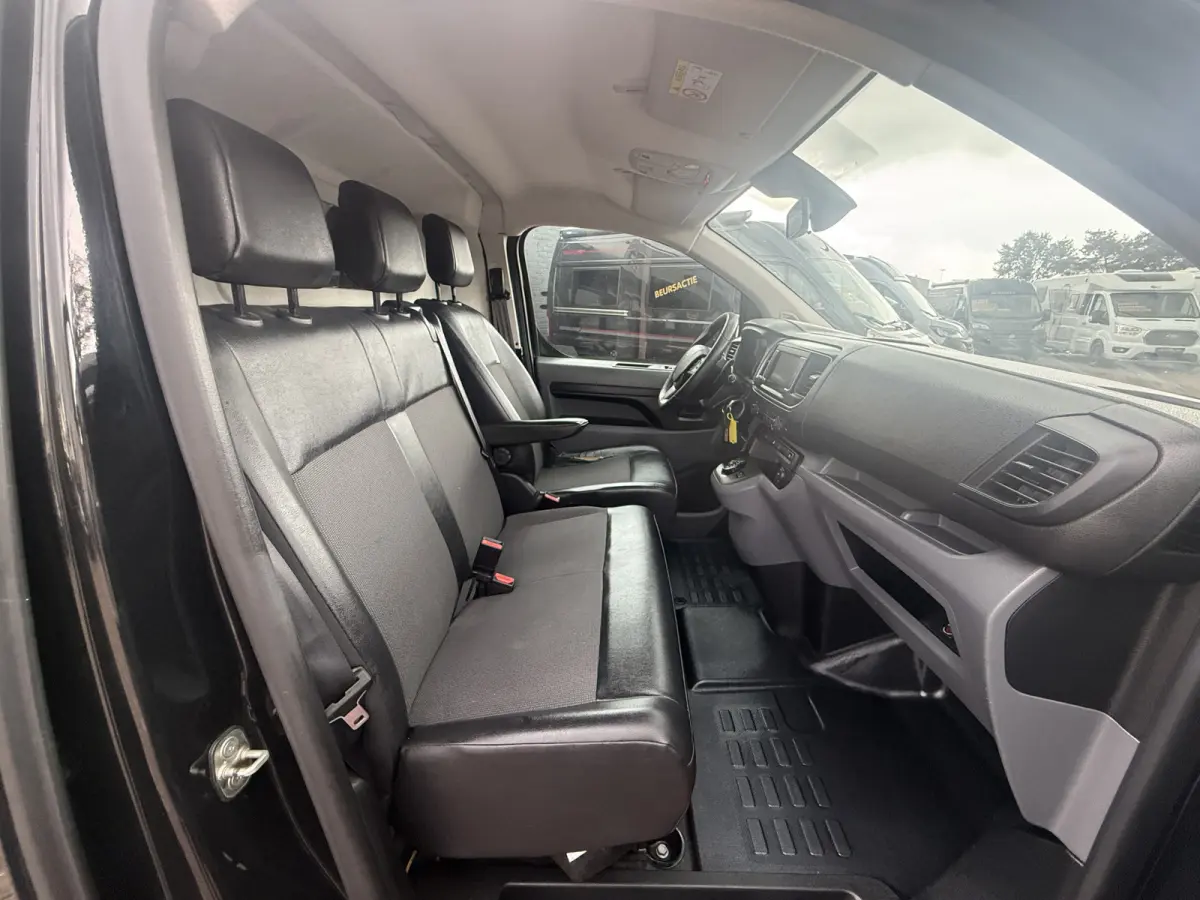 2.0 BlueHDI 180 Premium automaat 177 pk org nl auto nap logisch navigatie airco cruise ctr half leder/stof trekhaak schuifdeur