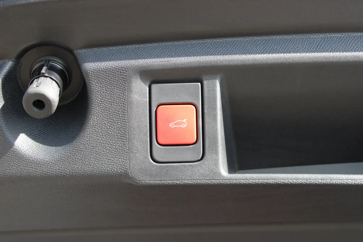 1.6 Plug-in Hybrid 195pk GT | Nieuwe auto | NL auto | Nieuwprijs €47.500,- | 11km | Luxe stoelen | Navigatie | 7,4kw Charger