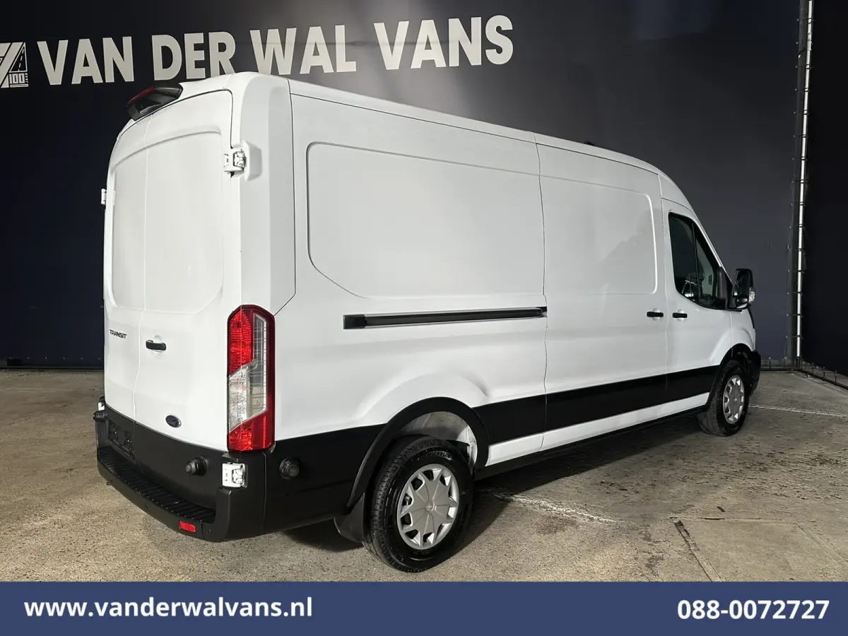 2.0 TDCI 130pk L3H2 Euro6 Airco | Camera | Navigatie | Cruisecontrol | Stoelverwaming Verwarmde voorruit, Elektrisch verstelbare bestuurdersstoel, Parkeersensoren, Bijrijdersbank