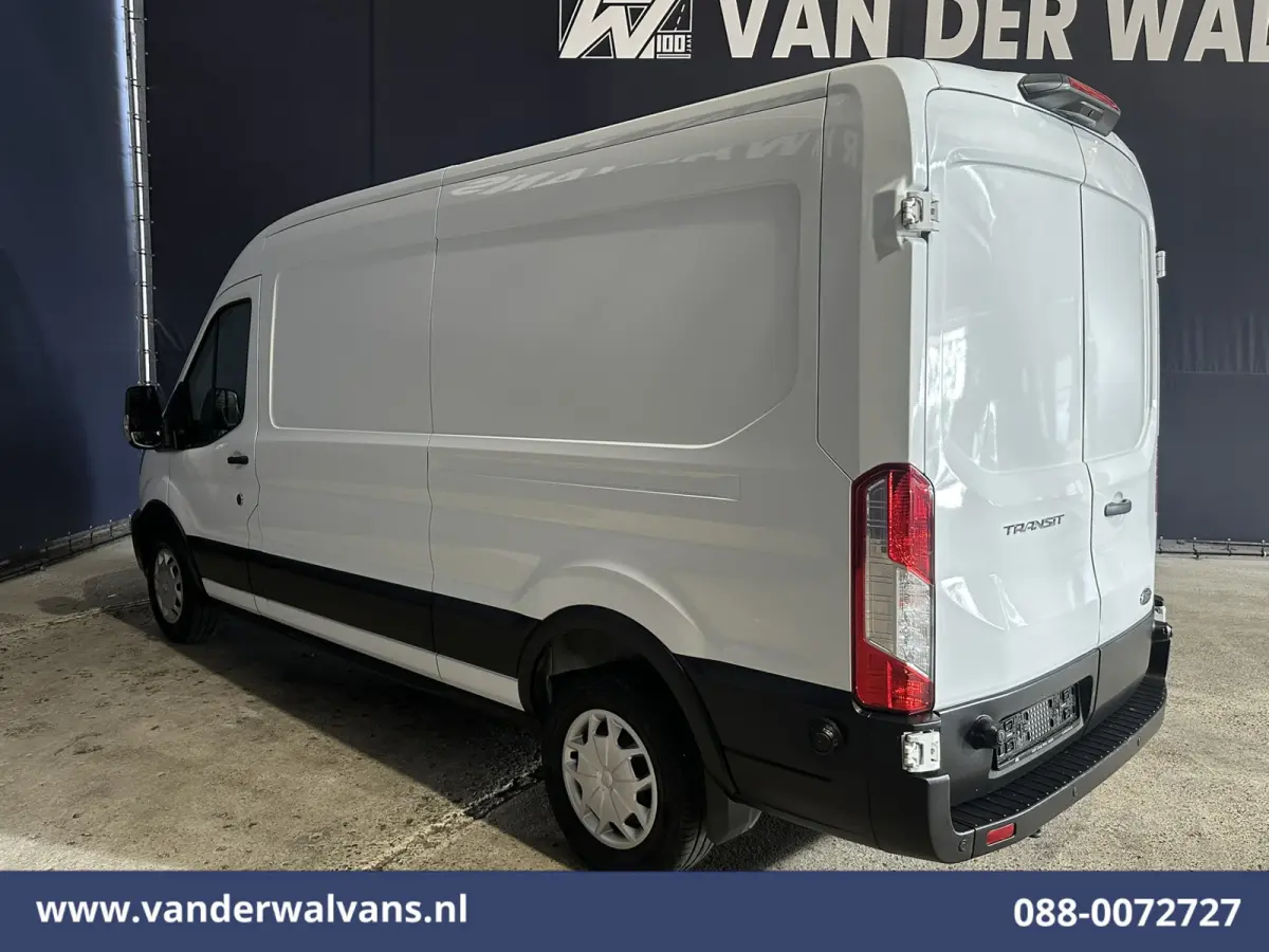 2.0 TDCI 130pk L3H2 Euro6 Airco | Camera | Navigatie | Cruisecontrol | Stoelverwaming Verwarmde voorruit, Elektrisch verstelbare bestuurdersstoel, Parkeersensoren, Bijrijdersbank