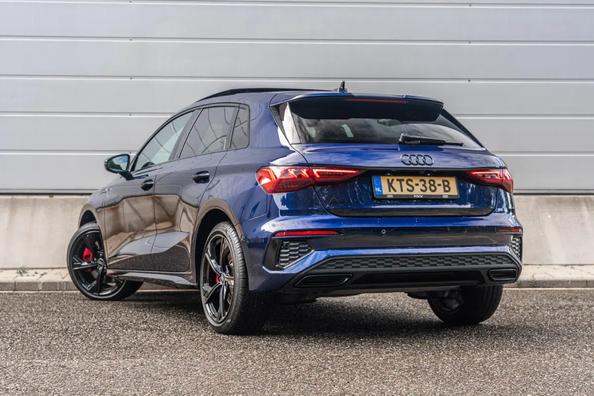 45 TFSIe 245pk PHEV S Edition Competition | Panoramadak | Topview | Keyless | Matrix-LED | Sonos | Optiek Zwart Plus