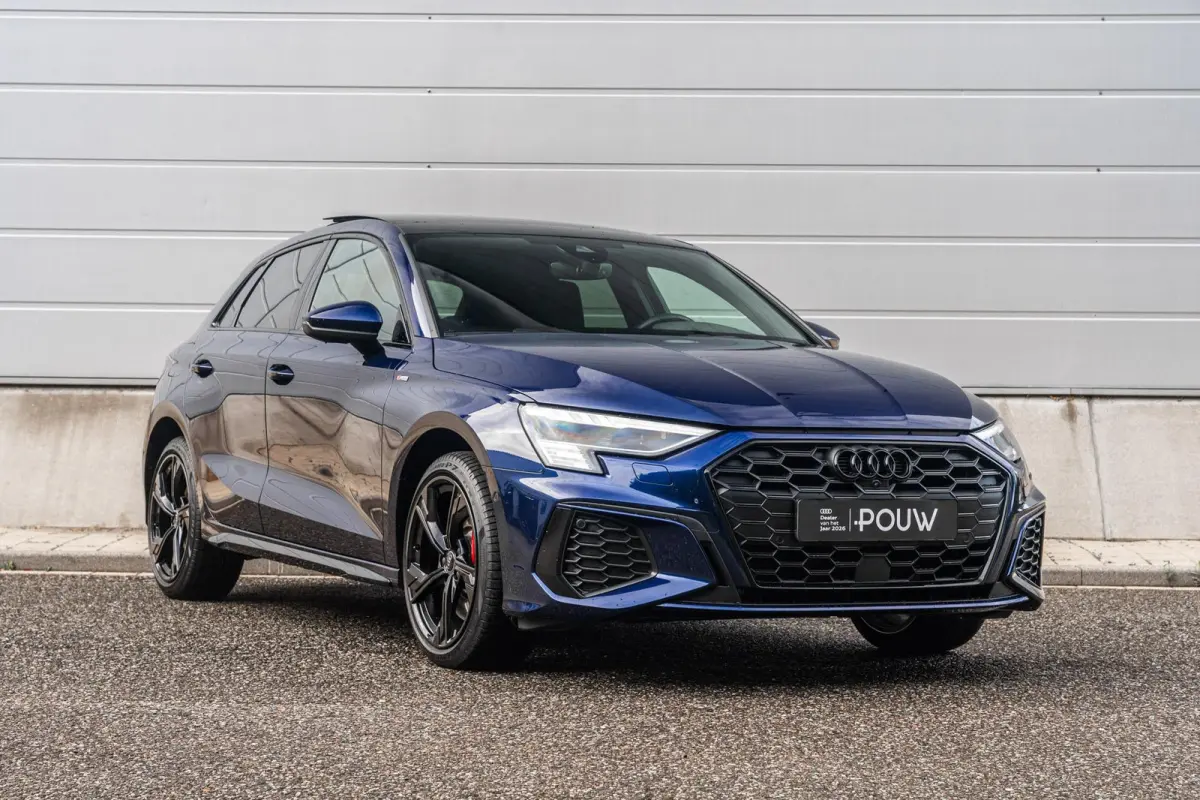 45 TFSIe 245pk PHEV S Edition Competition | Panoramadak | Topview | Keyless | Matrix-LED | Sonos | Optiek Zwart Plus