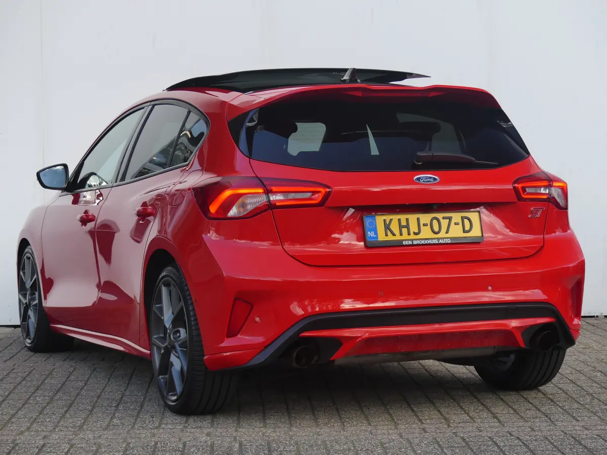 2.3 EcoBoost ST-3 | PANORAMADAK | KLEPPENSYSTEEM MET AFSTANDSBEDIENING | ADAPTIVE CRUISE | DODEHOEKDETECTIE | CAMERA | STOEL+STUUR+VOORRUITVERWARMING | PARKEERSENSOREN V+A | ELEKTRISCHE VERS