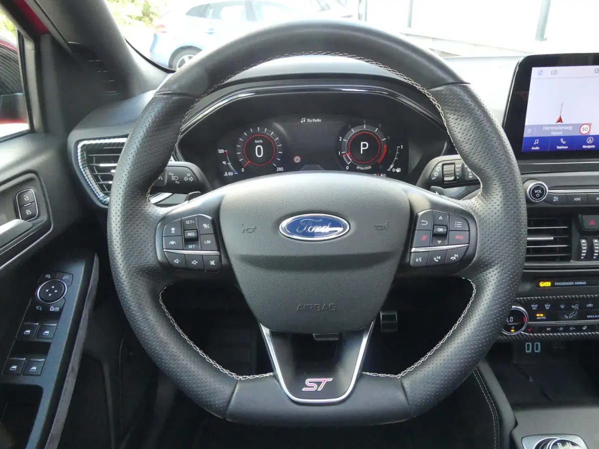 2.3 EcoBoost ST-3 | PANORAMADAK | KLEPPENSYSTEEM MET AFSTANDSBEDIENING | ADAPTIVE CRUISE | DODEHOEKDETECTIE | CAMERA | STOEL+STUUR+VOORRUITVERWARMING | PARKEERSENSOREN V+A | ELEKTRISCHE VERS