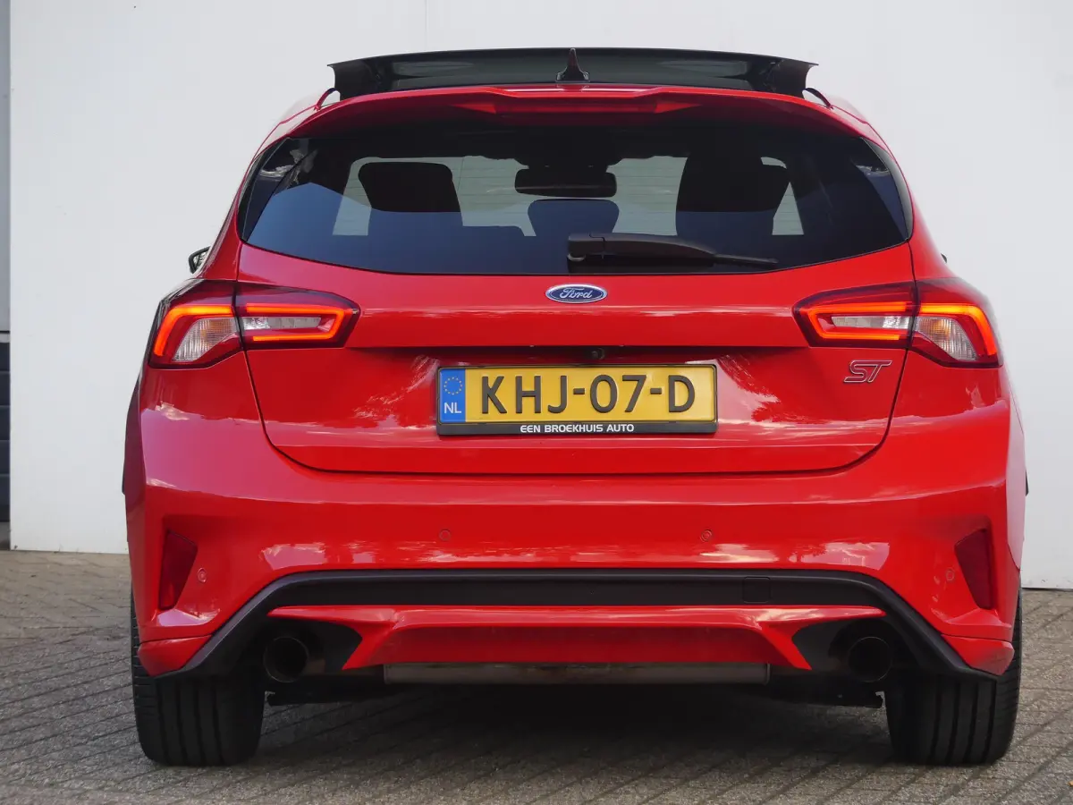 2.3 EcoBoost ST-3 | PANORAMADAK | KLEPPENSYSTEEM MET AFSTANDSBEDIENING | ADAPTIVE CRUISE | DODEHOEKDETECTIE | CAMERA | STOEL+STUUR+VOORRUITVERWARMING | PARKEERSENSOREN V+A | ELEKTRISCHE VERS