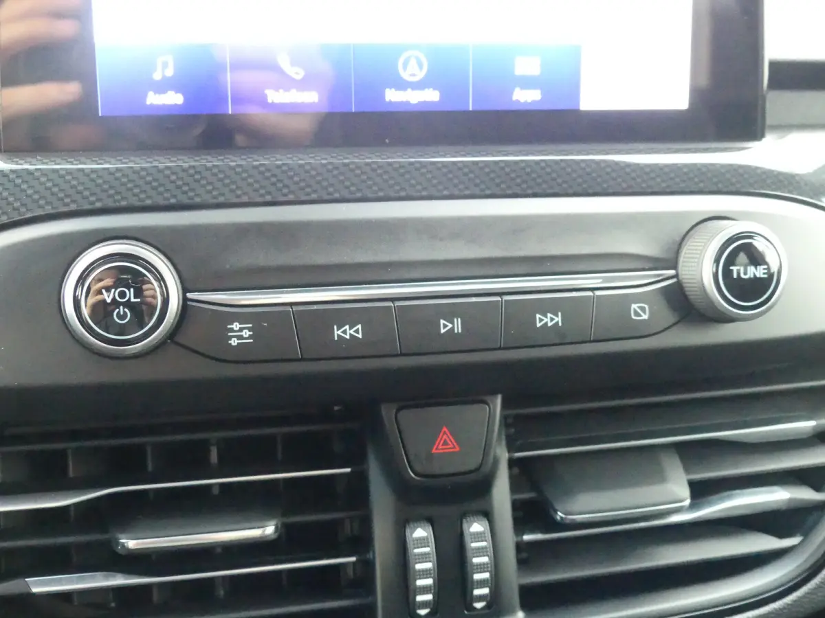 2.3 EcoBoost ST-3 | PANORAMADAK | KLEPPENSYSTEEM MET AFSTANDSBEDIENING | ADAPTIVE CRUISE | DODEHOEKDETECTIE | CAMERA | STOEL+STUUR+VOORRUITVERWARMING | PARKEERSENSOREN V+A | ELEKTRISCHE VERS