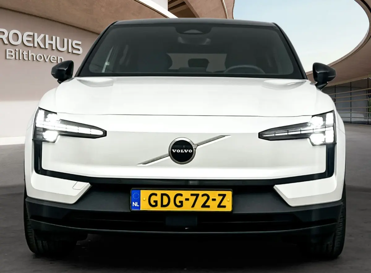 Single Motor Extended Range Plus 69 kWh | NL Auto | Dealer Onderhouden | Apple Carplay-Android Auto | Stoel + Stuurverwarming | Harman en Kardon | PDC V+A en Camera | BLIS | Cruiscontrol |