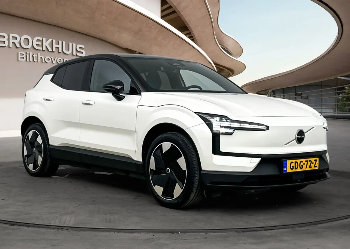 Single Motor Extended Range Plus 69 kWh | NL Auto | Dealer Onderhouden | Apple Carplay-Android Auto | Stoel + Stuurverwarming | Harman en Kardon | PDC V+A en Camera | BLIS | Cruiscontrol |