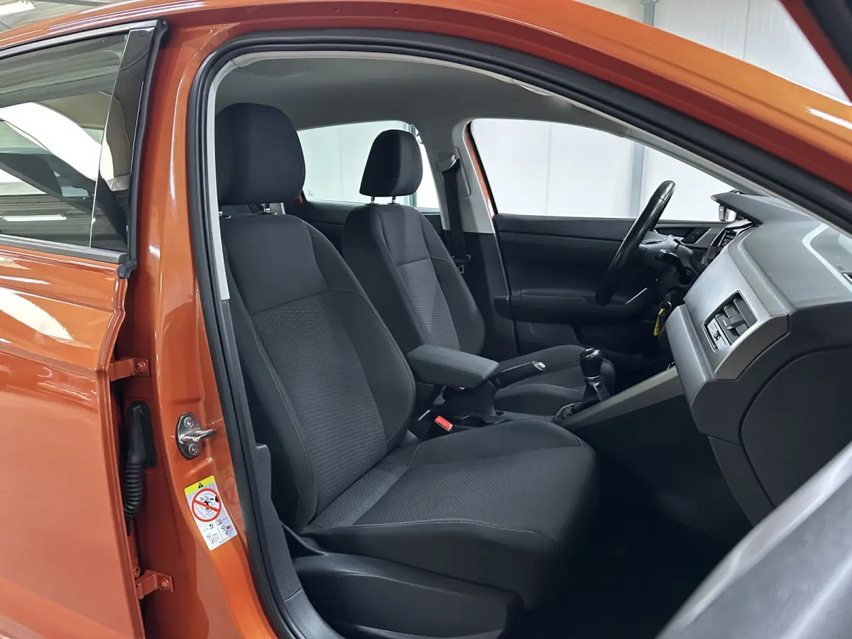 1.0 TSI Comfortline 95 pk | Navi | ACC | Apple Carplay/Android Auto |