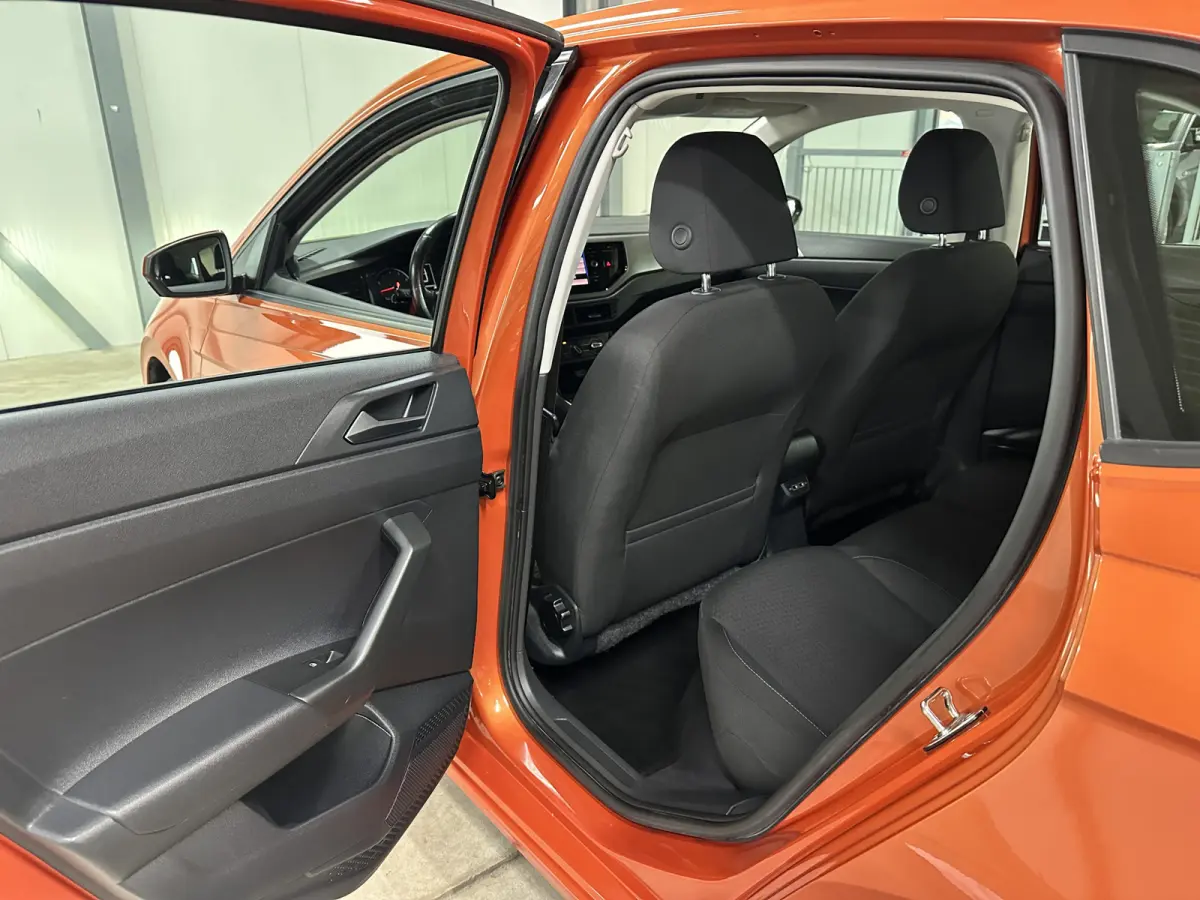1.0 TSI Comfortline 95 pk | Navi | ACC | Apple Carplay/Android Auto |