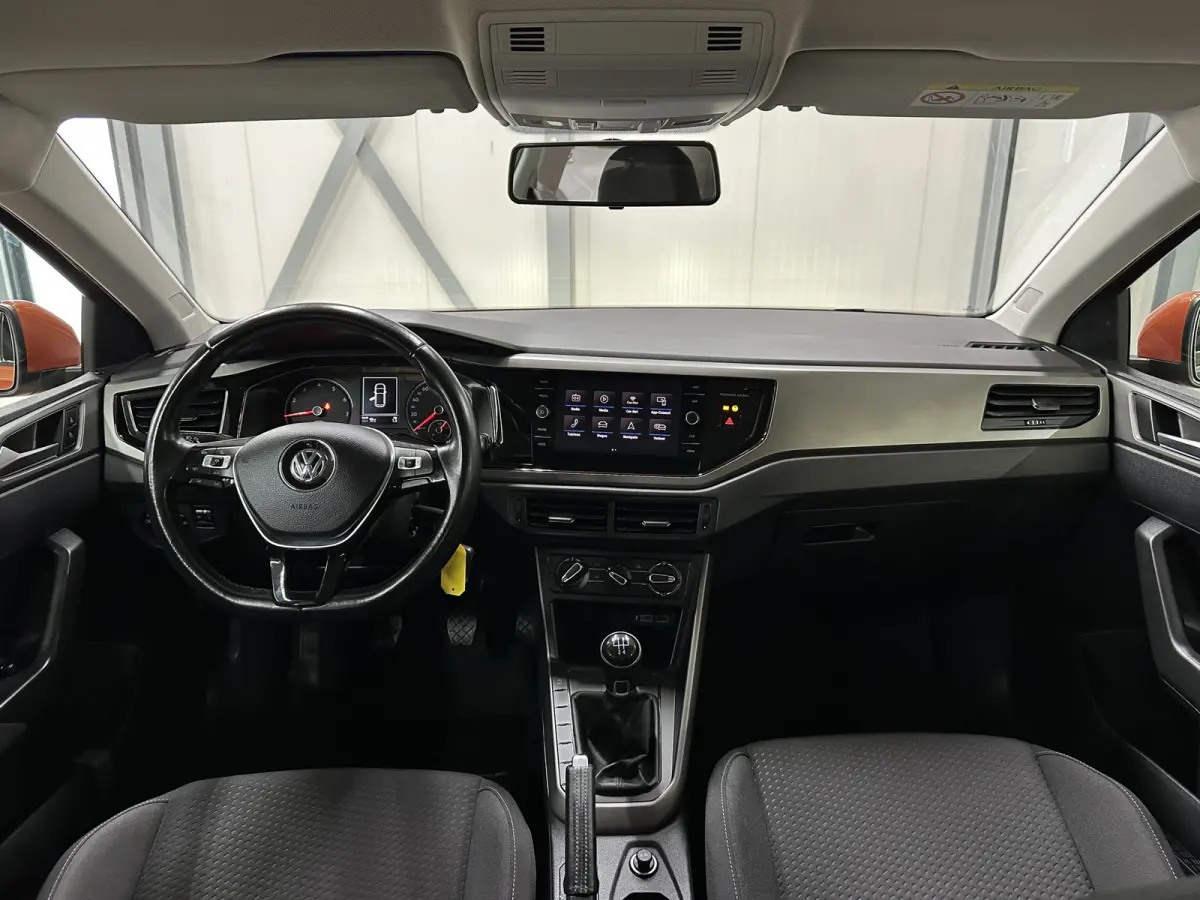 1.0 TSI Comfortline 95 pk | Navi | ACC | Apple Carplay/Android Auto |