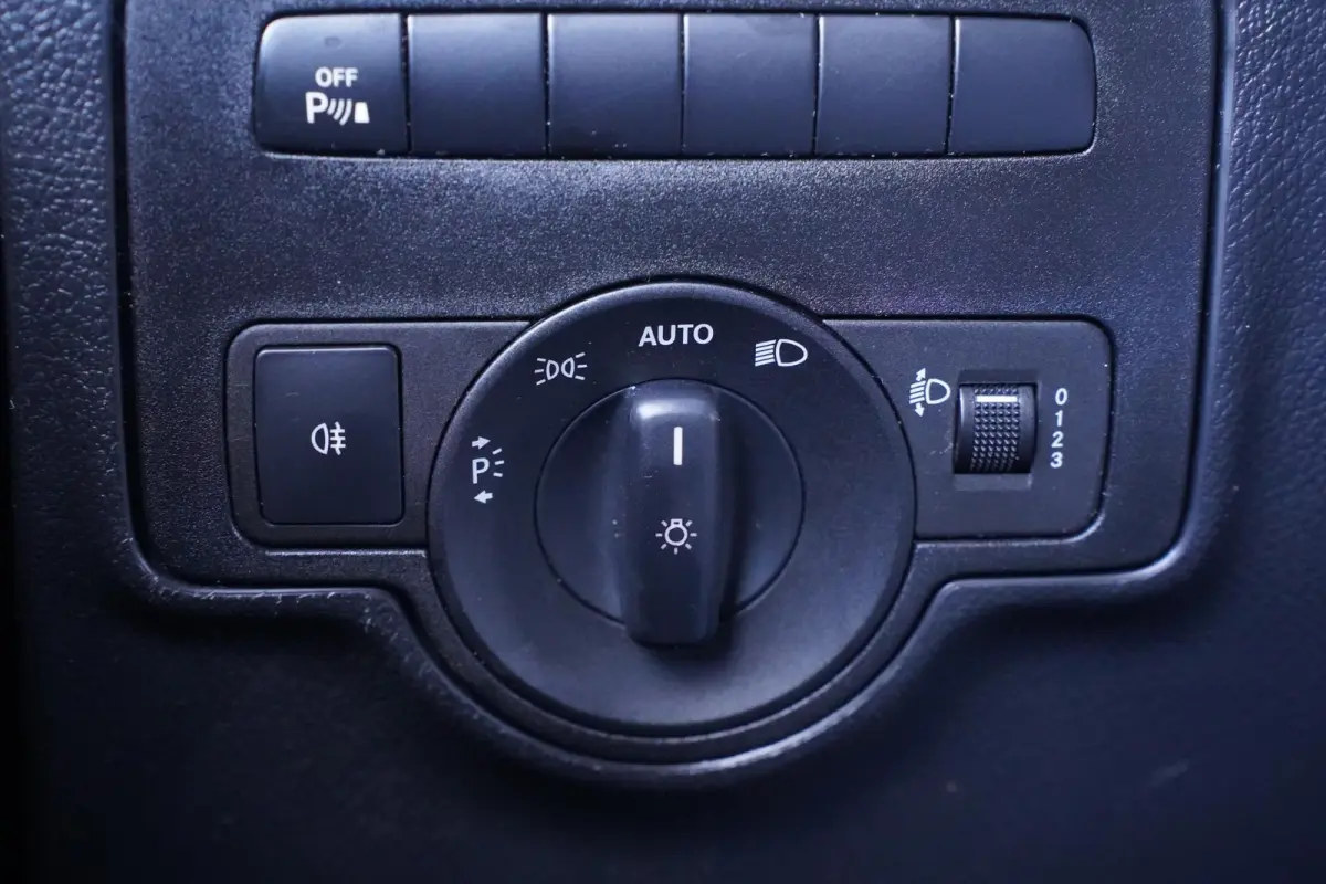 111 CDI L3 Extra Lang Camera, APK 10-2027 Airco, Cruise, PDC V+A, 3-Zits