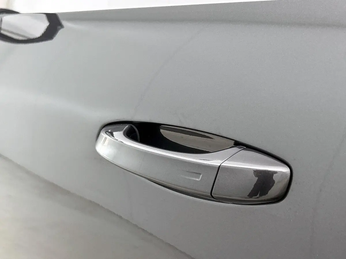 1.6 plug-in Hybrid 195pk Allure Automaat | Trekhaak | Climate Control | Cruise Control | Camera | LED Koplampen | Keyless Entry/Start | 19" Lichtmetalen Velgen | Apple Carplay/Android Auto |