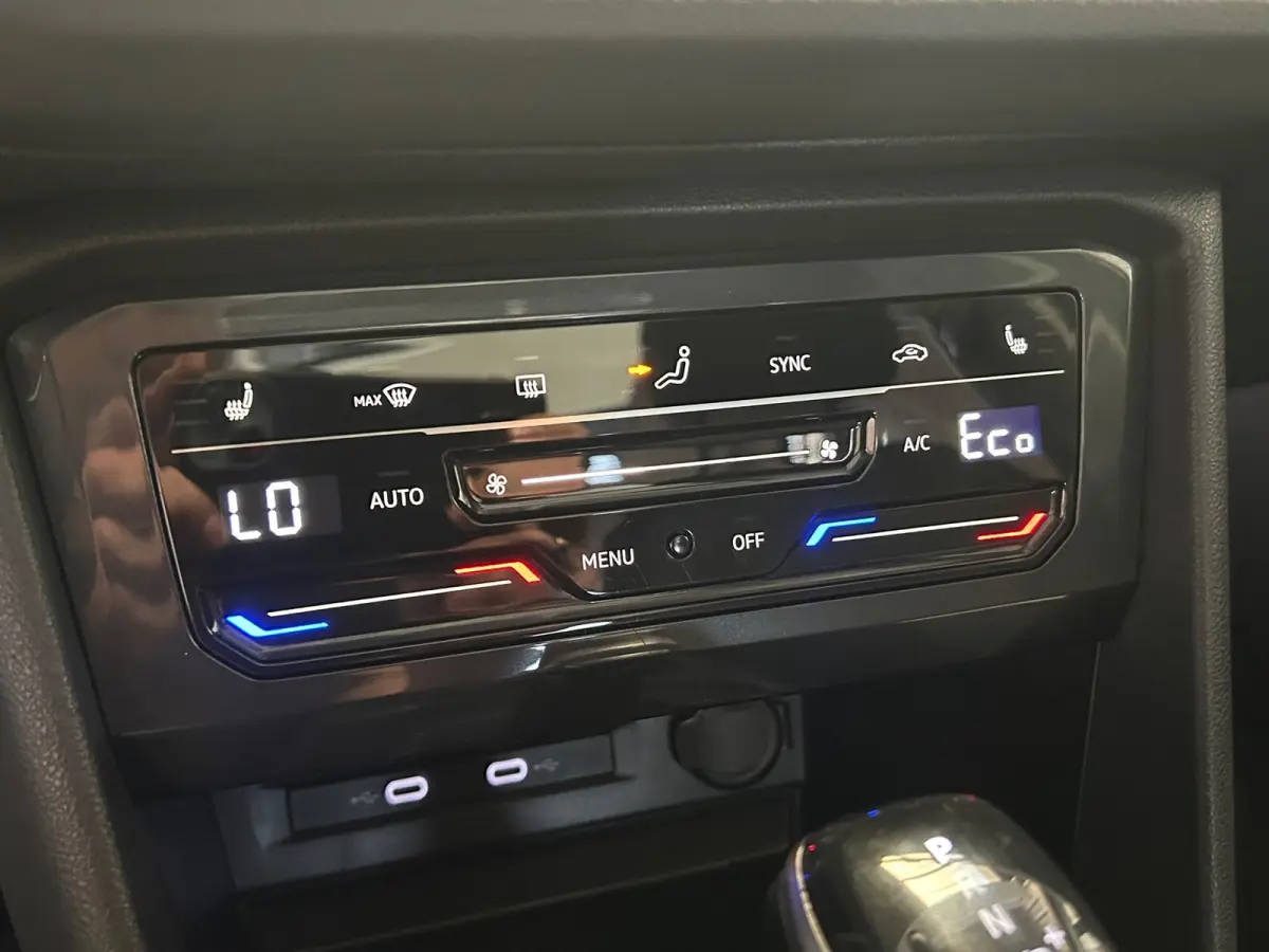 1.4 TSI eHybrid Panorama-Dak/Trekhaak/Acc/Front-Assist/Lane-Assist
