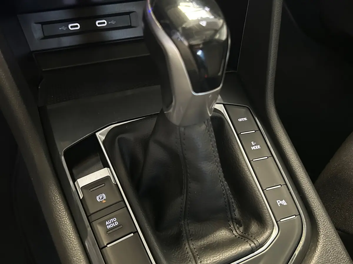 1.4 TSI eHybrid Panorama-Dak/Trekhaak/Acc/Front-Assist/Lane-Assist