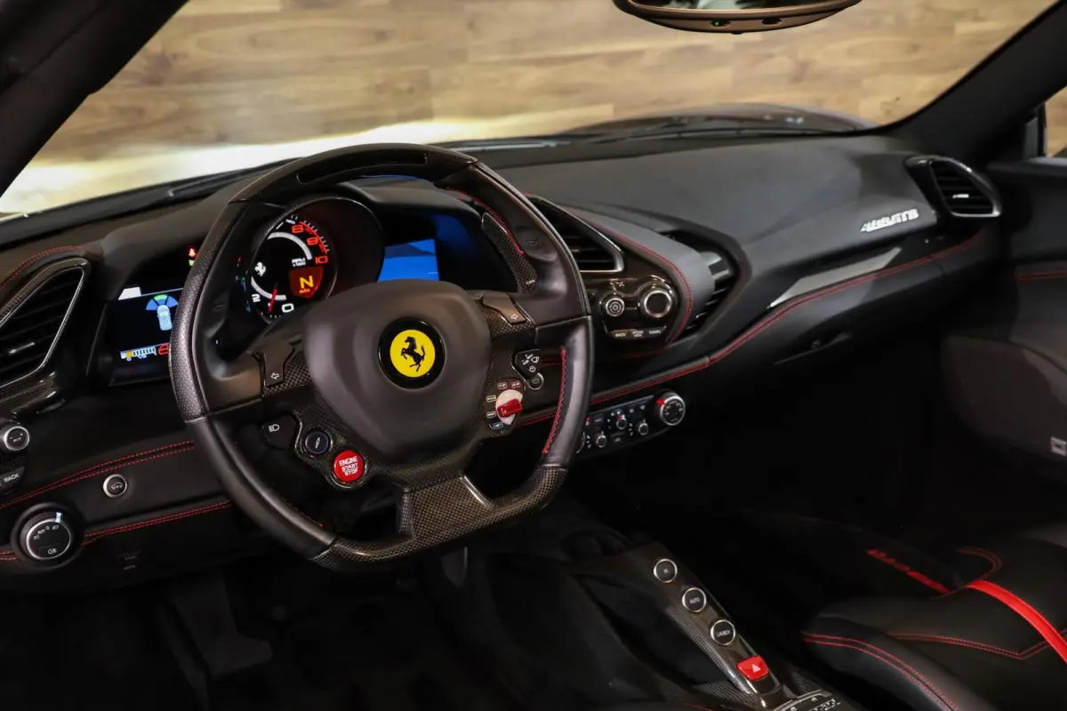 3.9 HELE|Akrapovic|Lift|RacingSeats|Carbon|
