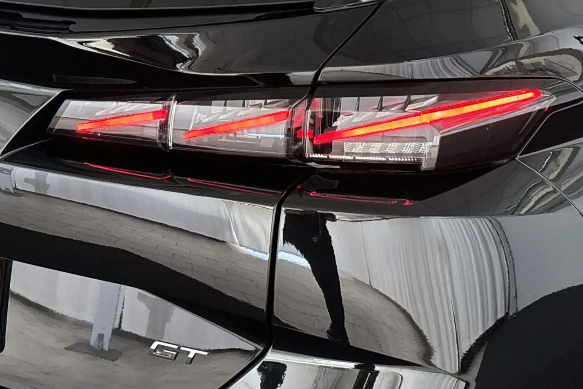 GT 54 kWh Stuur-Stoelverwarming Massage 360 Camera