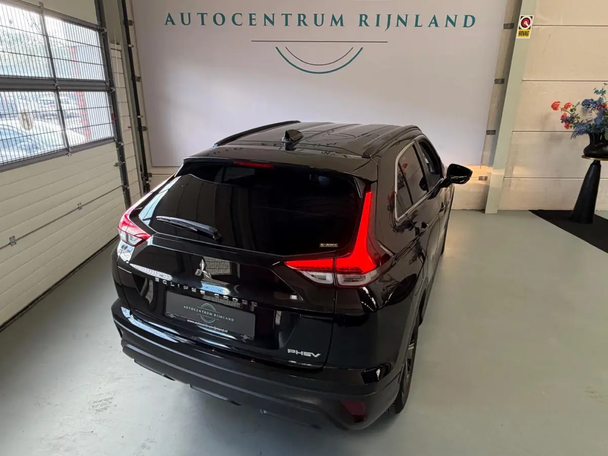 2.4 PHEV Instyle Navi, Camera, Carplay, Stoelverwarming