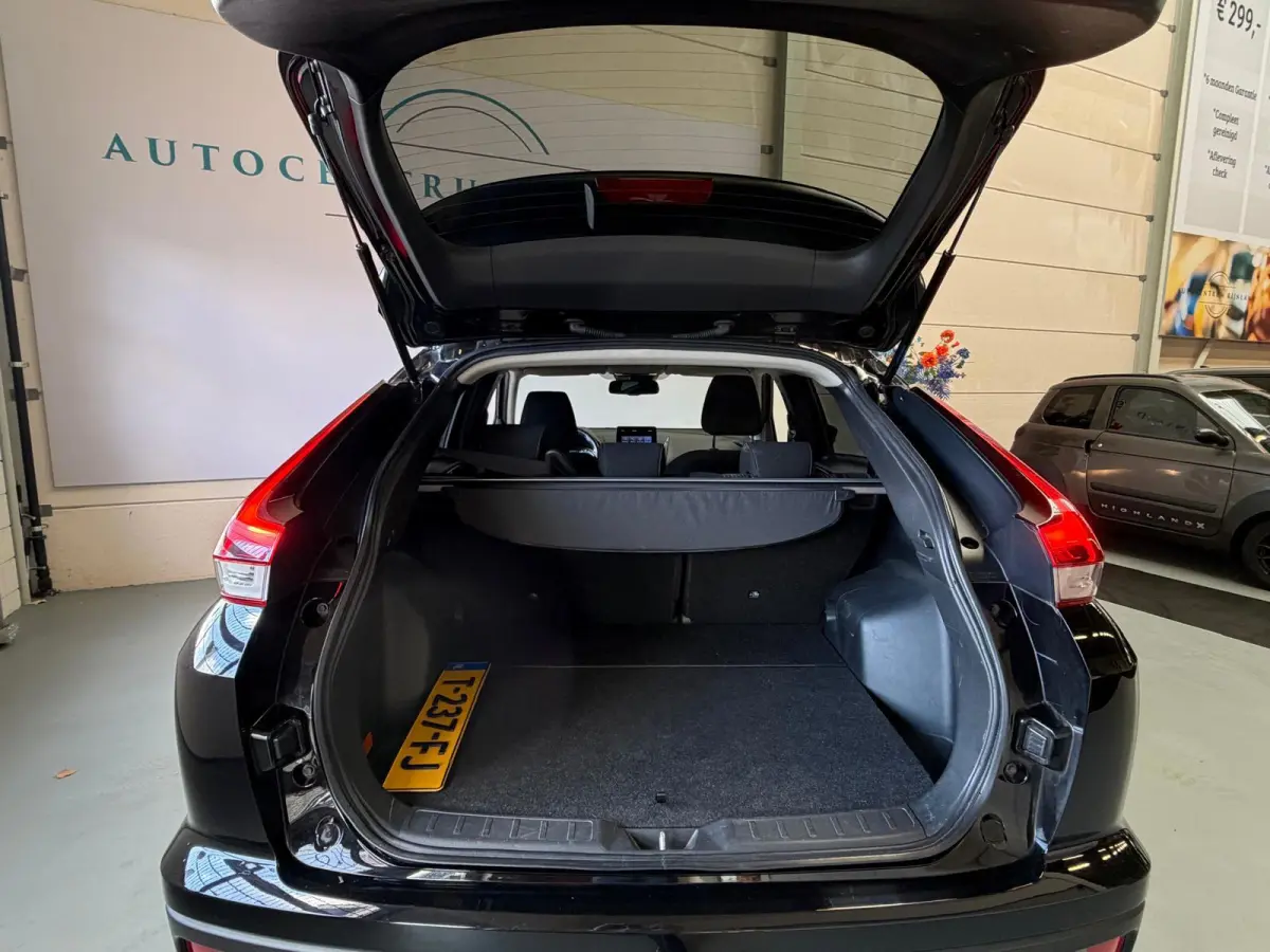 2.4 PHEV Instyle Navi, Camera, Carplay, Stoelverwarming