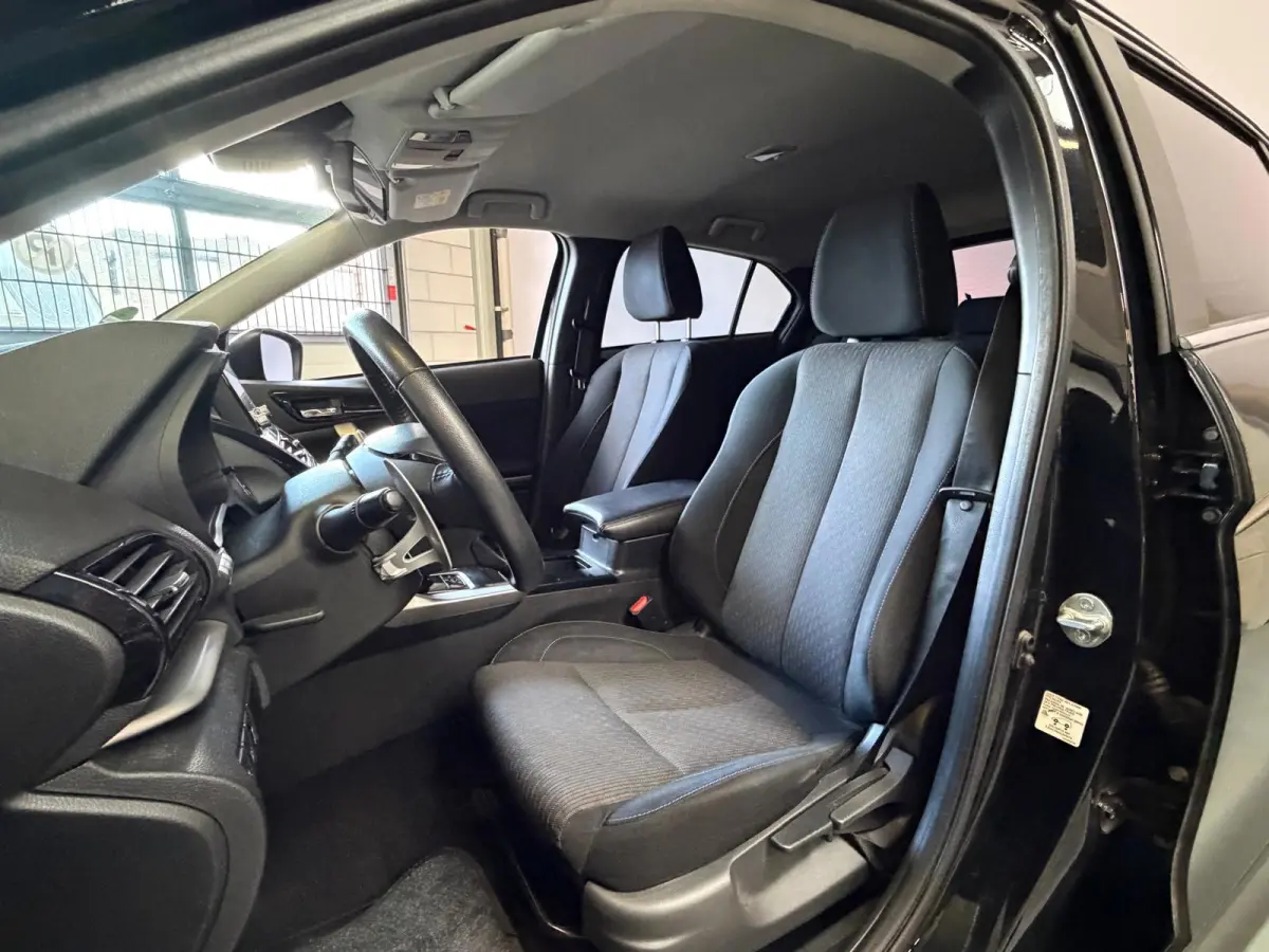 2.4 PHEV Instyle Navi, Camera, Carplay, Stoelverwarming