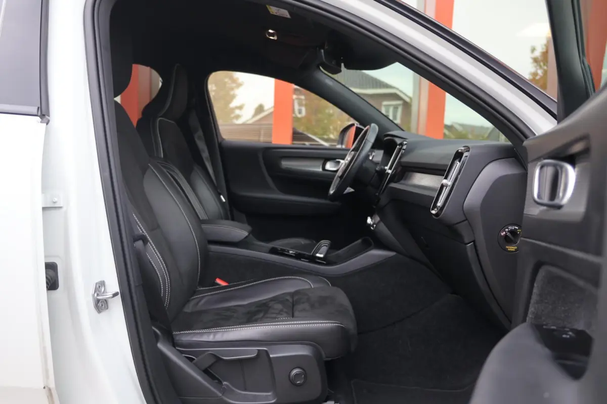 T5 R-Design | Parkeercamera | Trekhaak | Keyless