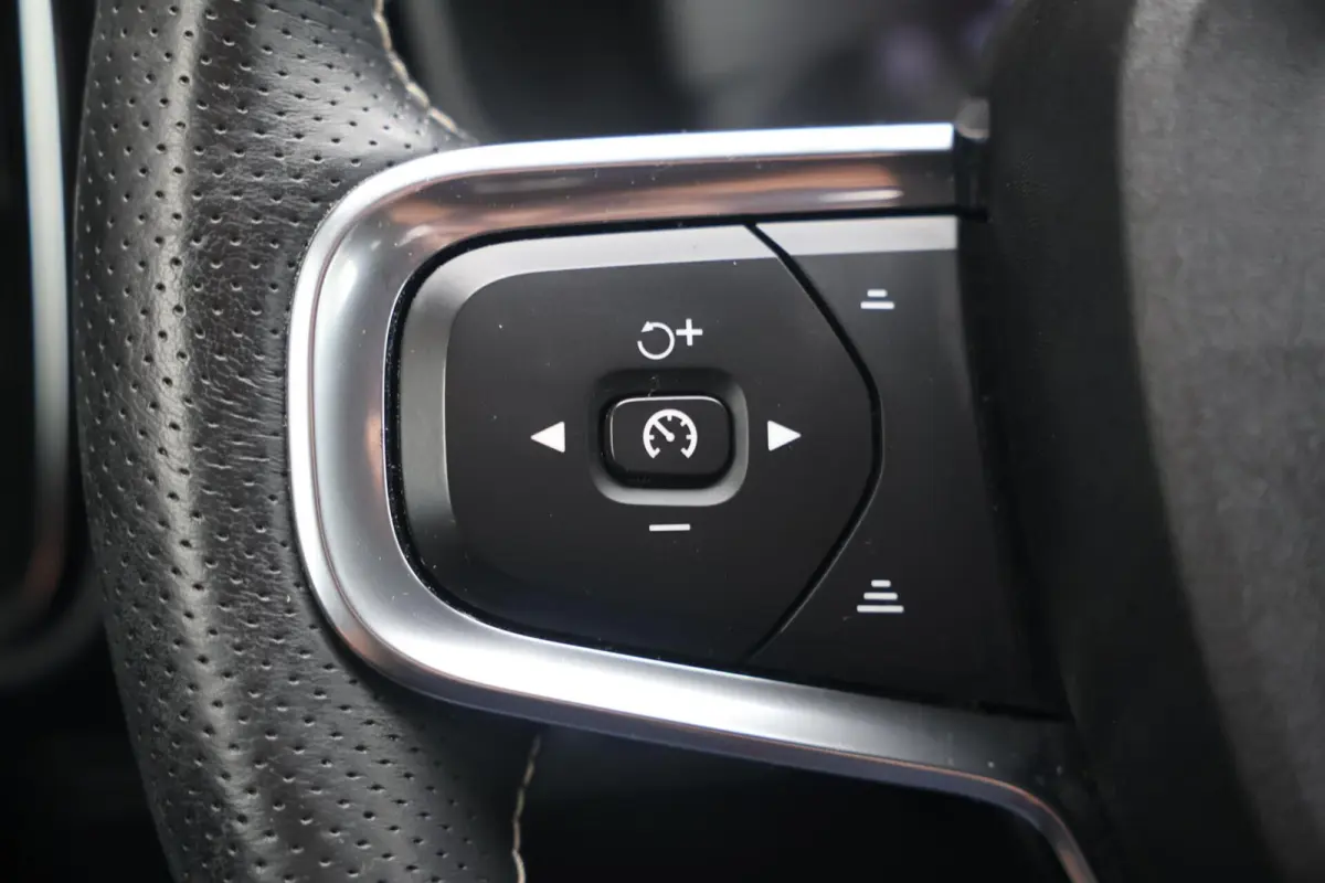 T5 R-Design | Parkeercamera | Trekhaak | Keyless