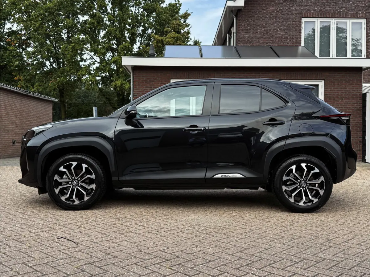 1.5 Hybrid 130 Dynamic - facelift! - Stoel/ stuurverw. Airco, Cruise, Apple Carplay + Android Auto, Achteruitrijcam!