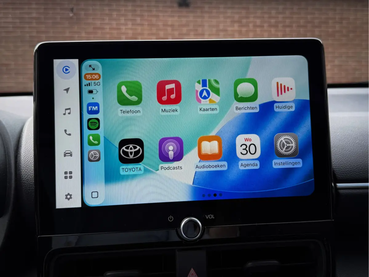1.5 Hybrid 130 Dynamic - facelift! - Stoel/ stuurverw. Airco, Cruise, Apple Carplay + Android Auto, Achteruitrijcam!