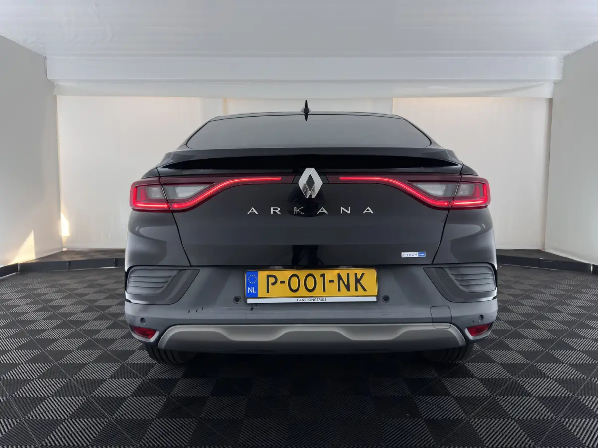 1.6 E-Tech Hybrid 145 Intens (INCL-BTW) Aut. *LEATHER-FABRIC | FULL-LED | DIGI-COCKPIT | LANE-ASSIST | BLINDSPOT | NAVI-FULLMAP | AMBIENTLIGHT | CAMERA | KEYLESS | DAB+ | COMFORTSEATS | PRIV