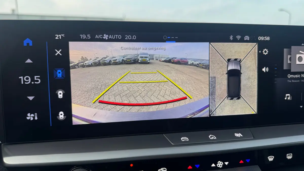 1.6 TURBO PLUG-IN HYBRID 195PK ULTIMATE GS AUTOMAAT / NAVI / LEDER / CLIMA / FULL-LED / PDC / KEYLESS / AFN. TREKHAAK / 19" LMV / PANO. DAK / ADAPT. CRUISE / 1E EIGENAAR / NIEUWSTAAT !!
