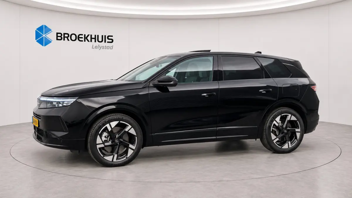 1.6 TURBO PLUG-IN HYBRID 195PK ULTIMATE GS AUTOMAAT / NAVI / LEDER / CLIMA / FULL-LED / PDC / KEYLESS / AFN. TREKHAAK / 19" LMV / PANO. DAK / ADAPT. CRUISE / 1E EIGENAAR / NIEUWSTAAT !!