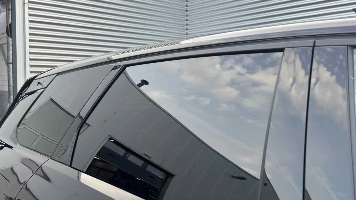 1.6 TURBO PLUG-IN HYBRID 195PK ULTIMATE GS AUTOMAAT / NAVI / LEDER / CLIMA / FULL-LED / PDC / KEYLESS / AFN. TREKHAAK / 19" LMV / PANO. DAK / ADAPT. CRUISE / 1E EIGENAAR / NIEUWSTAAT !!