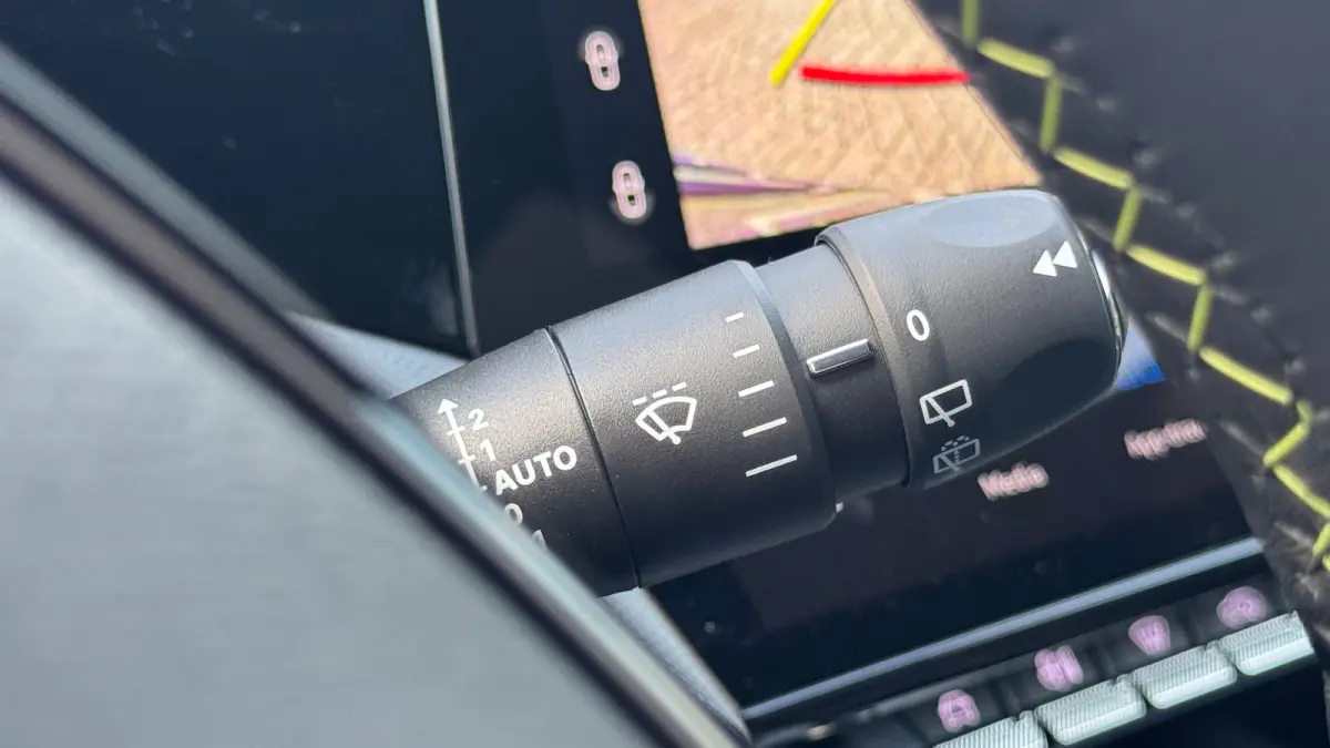 1.6 PLUG-IN HYBRID 195PK GT PACK AUTOMAAT / NAVI / LEDER / CLIMA / PDC / 18" LMV / CAMERA / KEYLESS / FULL-LED / WINTERPAKKET / APPLE CARPLAY / ADAPT. CRUISECONTROL / 1E EIGENAAR / FULL OPTI