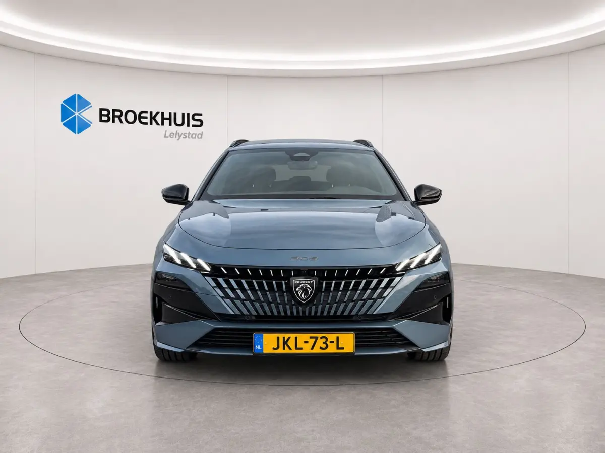 1.6 PLUG-IN HYBRID 195PK GT PACK AUTOMAAT / NAVI / LEDER / CLIMA / PDC / 18" LMV / CAMERA / KEYLESS / FULL-LED / WINTERPAKKET / APPLE CARPLAY / ADAPT. CRUISECONTROL / 1E EIGENAAR / FULL OPTI