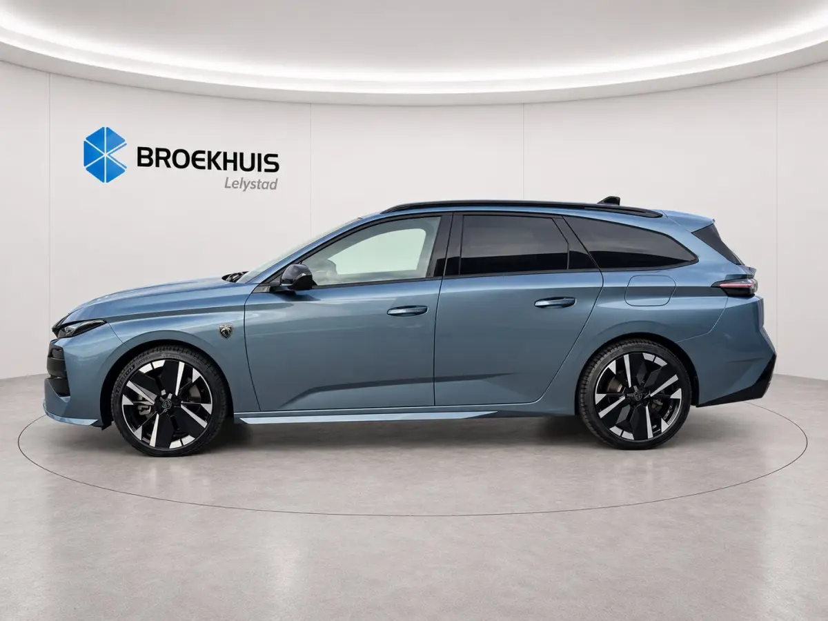 1.6 PLUG-IN HYBRID 195PK GT PACK AUTOMAAT / NAVI / LEDER / CLIMA / PDC / 18" LMV / CAMERA / KEYLESS / FULL-LED / WINTERPAKKET / APPLE CARPLAY / ADAPT. CRUISECONTROL / 1E EIGENAAR / FULL OPTI