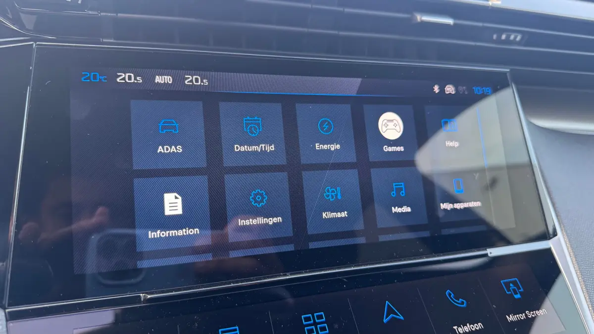 1.6 PLUG-IN HYBRID 195PK GT PACK AUTOMAAT / NAVI / LEDER / CLIMA / PDC / 18" LMV / CAMERA / KEYLESS / FULL-LED / WINTERPAKKET / APPLE CARPLAY / ADAPT. CRUISECONTROL / 1E EIGENAAR / FULL OPTI