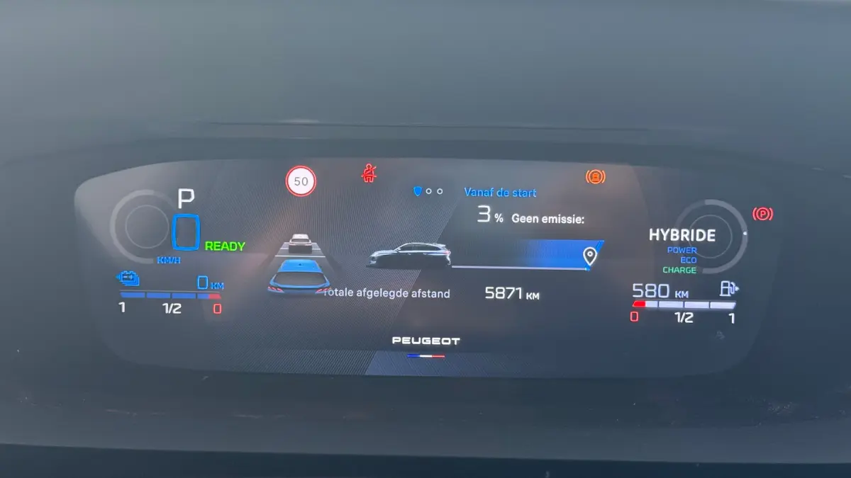 1.6 PLUG-IN HYBRID 195PK GT PACK AUTOMAAT / NAVI / LEDER / CLIMA / PDC / 18" LMV / CAMERA / KEYLESS / FULL-LED / WINTERPAKKET / APPLE CARPLAY / ADAPT. CRUISECONTROL / 1E EIGENAAR / FULL OPTI