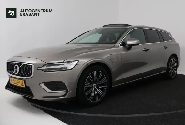 2.0 T6 Recharge AWD Inscription (PANORAMADAK, TREKHAAK, CAMERA, STOELVERWARMING, ELEKTR STOELEN)