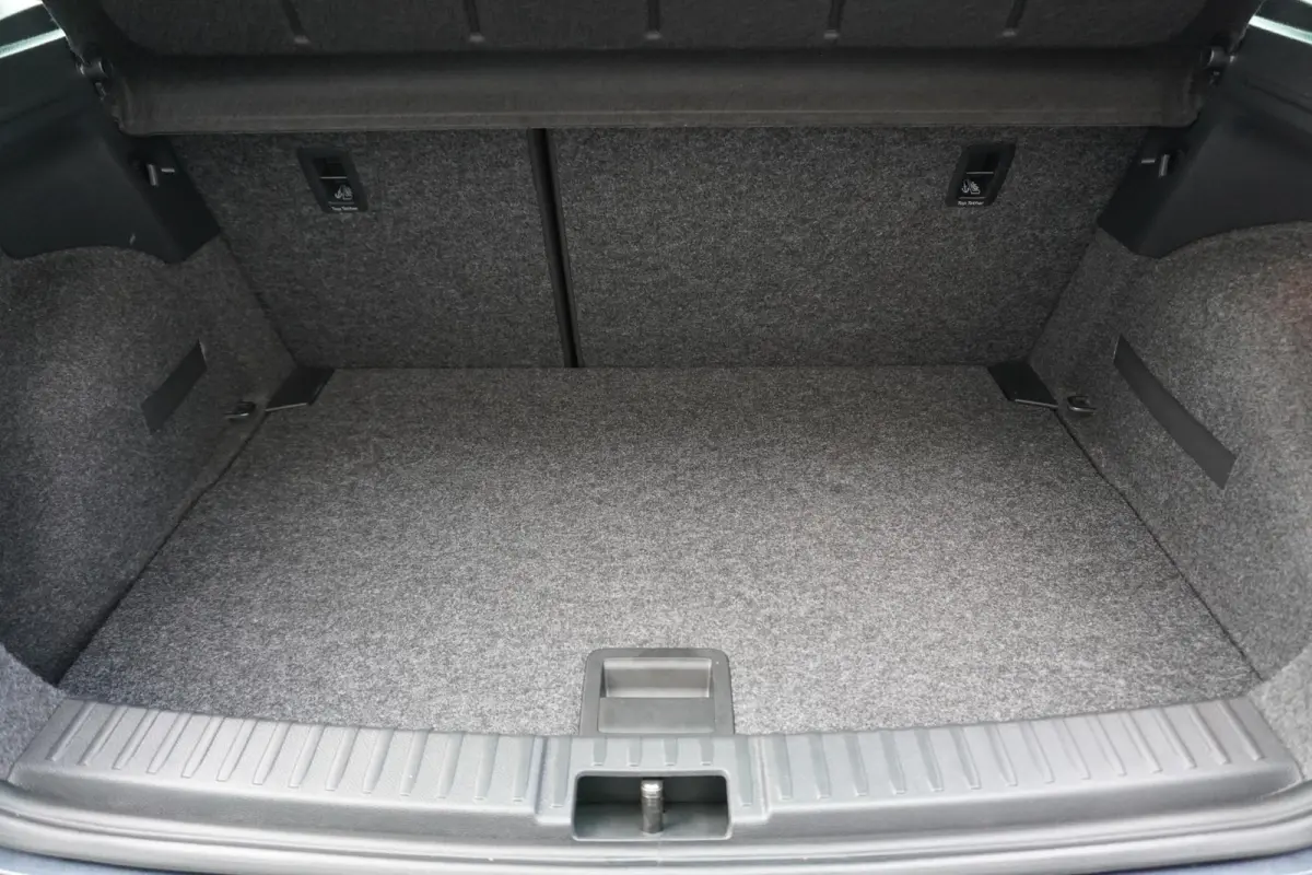 1.0 EcoTSI 95pk FR | PDC Voor & Achter | Climatronic | FullLink