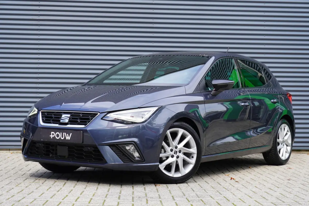 1.0 EcoTSI 95pk FR | PDC Voor & Achter | Climatronic | FullLink