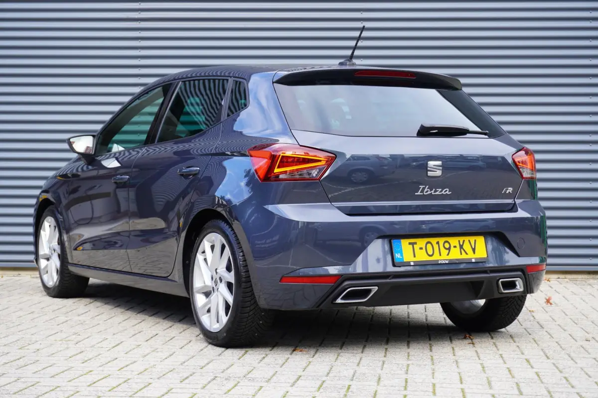1.0 EcoTSI 95pk FR | PDC Voor & Achter | Climatronic | FullLink
