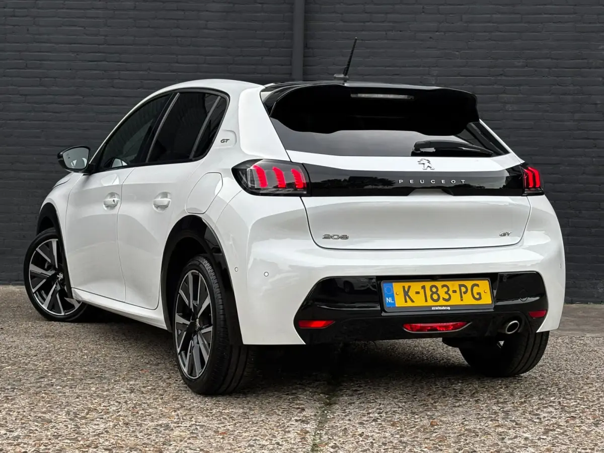 1.2 PureTech GT KEYLESS|CARPLAY|CAMERA|NAVI|NWE APK