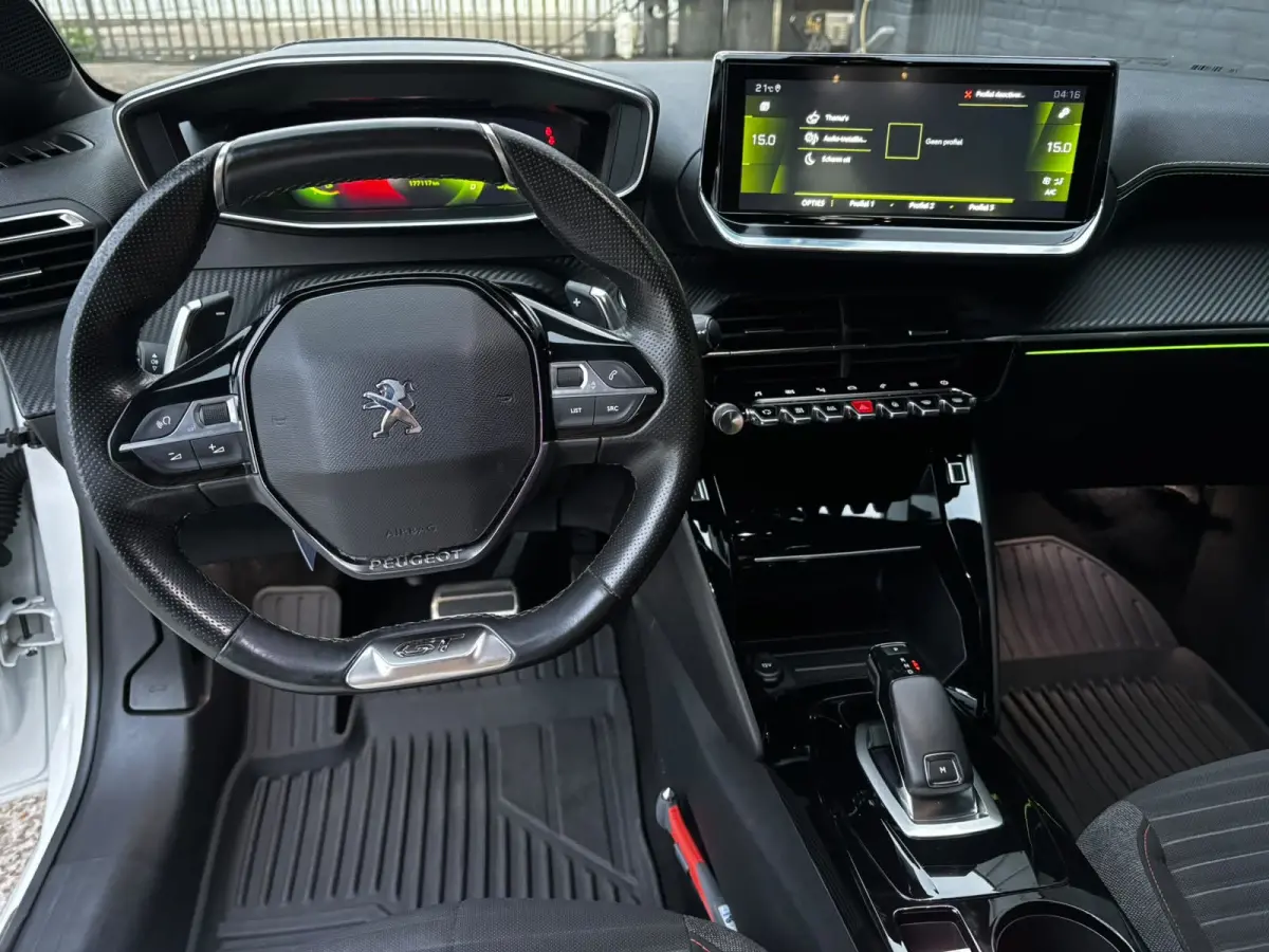 1.2 PureTech GT KEYLESS|CARPLAY|CAMERA|NAVI|NWE APK