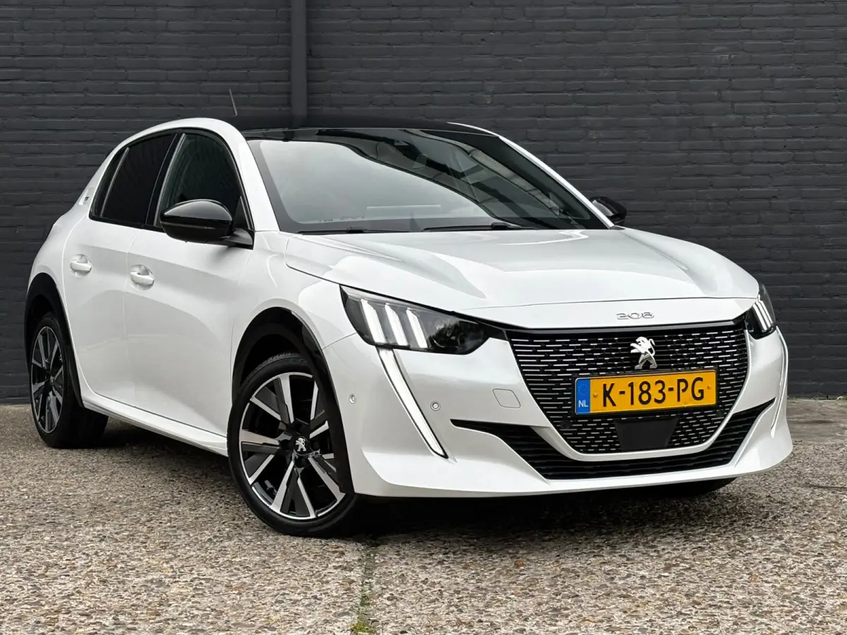 1.2 PureTech GT KEYLESS|CARPLAY|CAMERA|NAVI|NWE APK