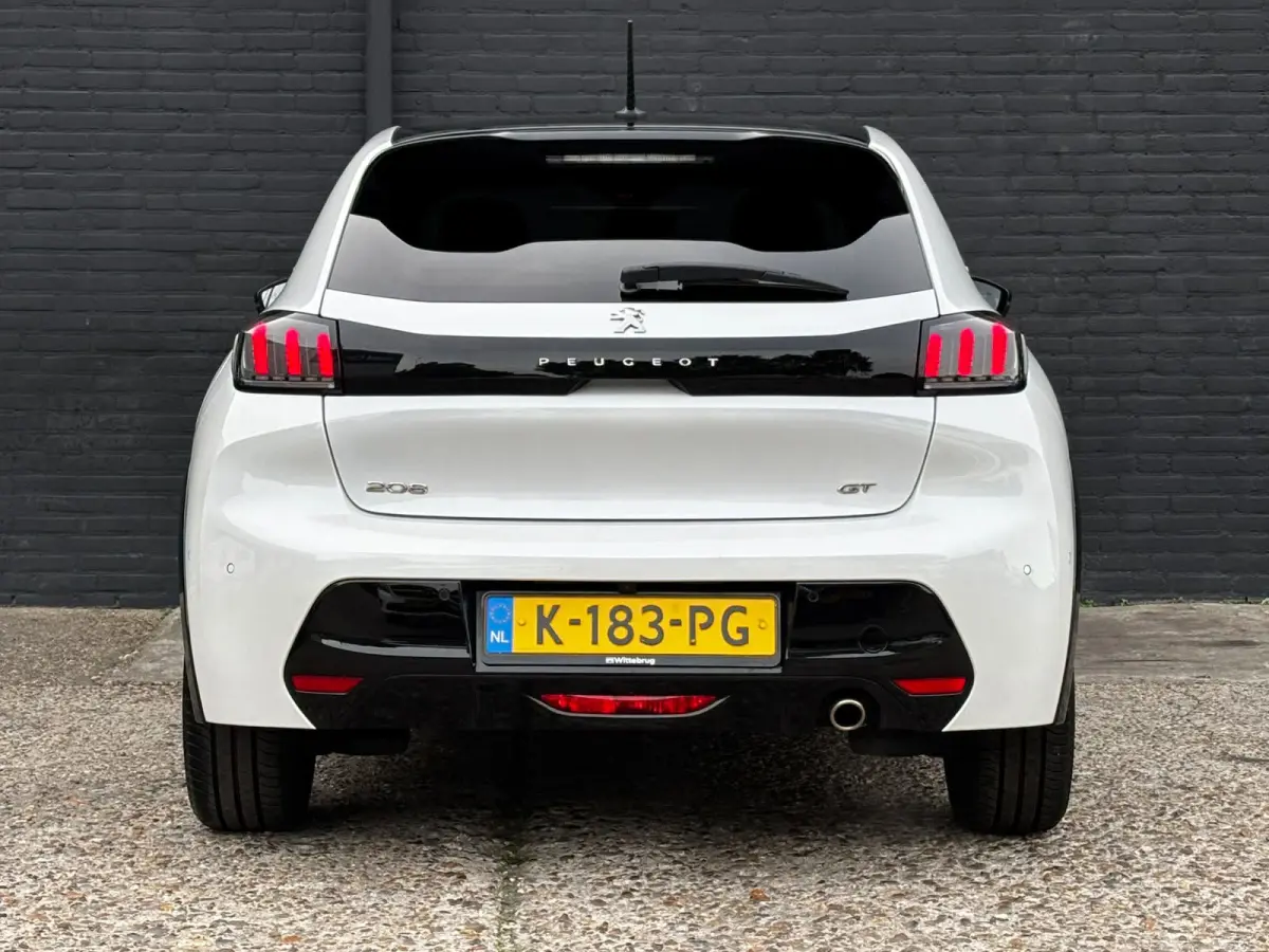 1.2 PureTech GT KEYLESS|CARPLAY|CAMERA|NAVI|NWE APK